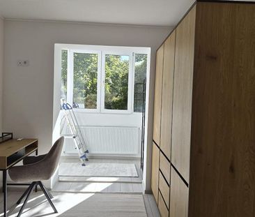 Apartament 3 camere - Photo 4