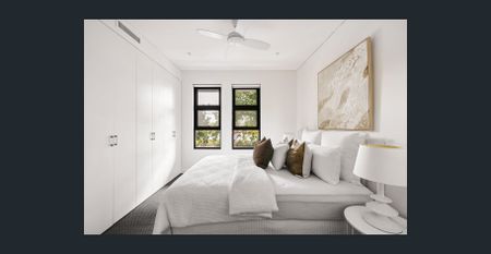 Terrace-style home with study and double parking - Photo 4