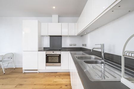 1 bedroom apartment to rent - Photo 3