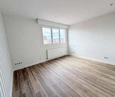 Location Appartement 3 pièces 68m² ROANNE 42300 - Photo 3