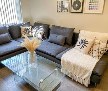 Ridley Road, L6 - Photo 1