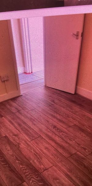 1 Bed Flat, High Street, N8 - Photo 1