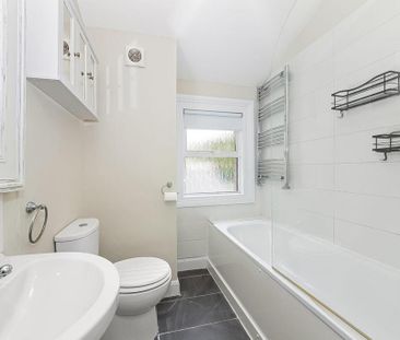 3 bedroom house to rent - Photo 2