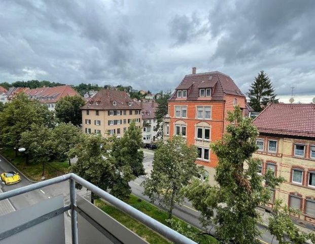 3 Zimmerwohnung in der Wagenburgstraße mit 2 Balkonen ab März - Foto 1