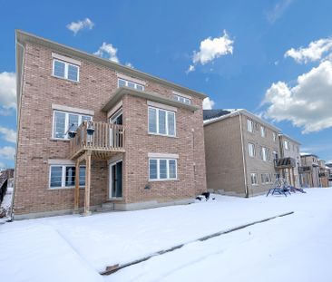 For Lease - 70 Forest Edge Crescent, East Gwillimbury, Ontario - Photo 5