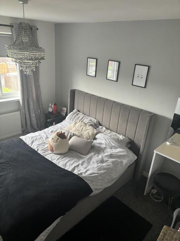 2 bedroom terraced house to rent - Photo 2