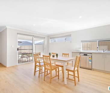 🌊 Brand New Purpose-Built Coastal Co-Living – Private and Furnished... - Photo 2