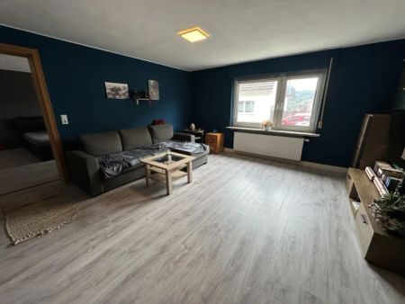 SCHADE IMMOBILIEN - Gepflegte 2-Zimmerwohnung mit Hobbyraum im Souterrain zu vermieten! - Photo 4