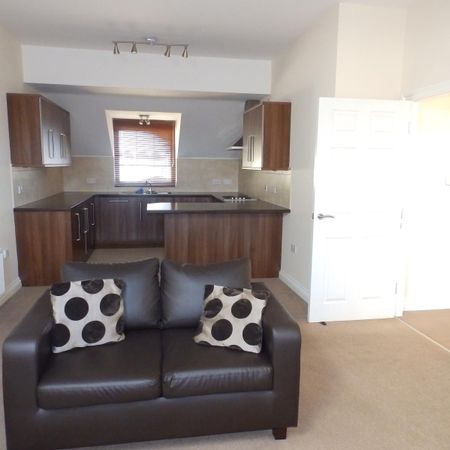 2 bedroom apartment to rent - Photo 3