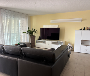Moderne 4.5 Zimmer-Attika-Wohnung mit grosser Terrasse - Foto 1