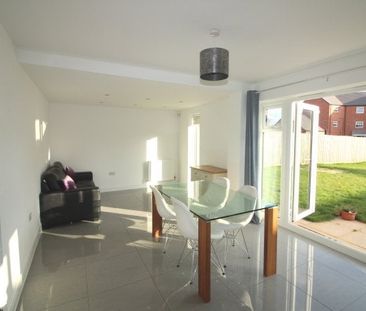 Battersby Close, Warwick, CV34 - Photo 4