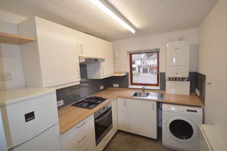 2 bedroom flat to rent - Photo 5