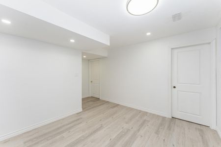 For Lease - 226 Mactier Drive Unit# Bsmt, Vaughan, Ontario - Photo 4