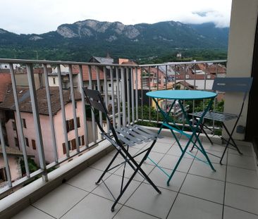 Location Appartement 2 pièces 46m² BONNEVILLE 74130 - Photo 6