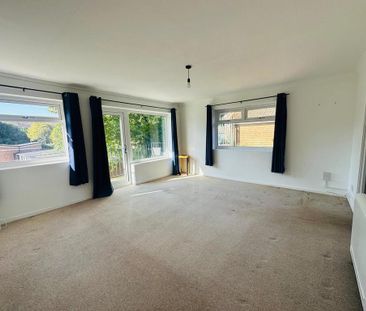 3 bedroom flat to rent - Photo 3