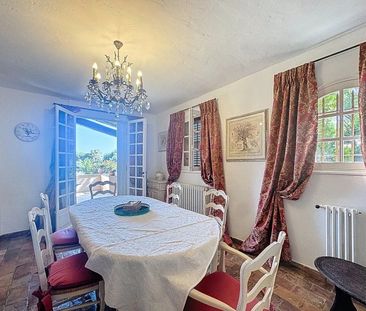 Magnifique villa Provencale 5 pièces à louer à l'année - Photo 4