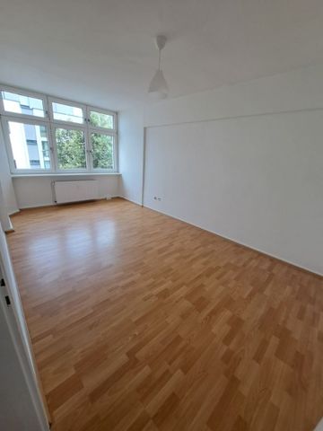 2-Raumwohnung in Düsseldorf-Gerresheim zu vermieten - Photo 2