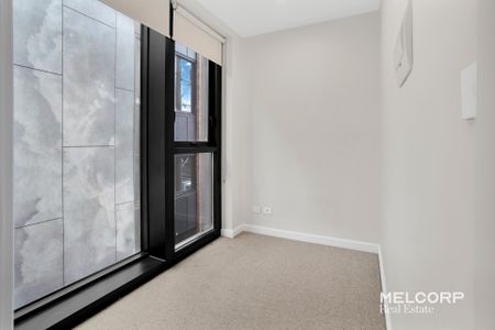 NORTH FACING BEAUTY AT ARDEN PARK – FURNISHED - Photo 3