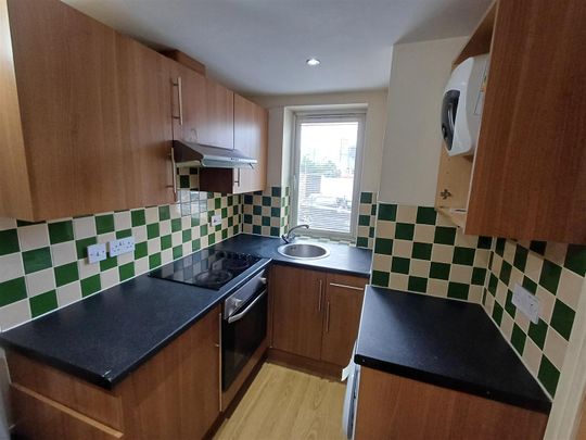 1 Bed Flat To Let On Crwys Road, Cardiff - Photo 1