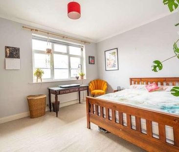 Ashlin Road, Stratford, E15 - Photo 3