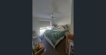 4 Bedroom House available in Pimpama - Photo 3