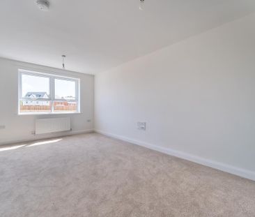 4 bedroom detached house to rent - Photo 5