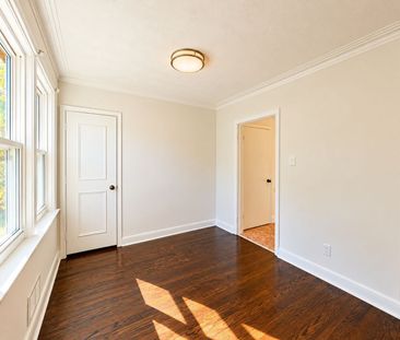 For Lease - 72 Monkswood Crescent Unit# Main Floor, Newmarket, Ontario - Photo 6