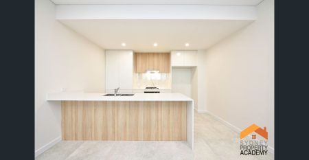 Modern Urban Living – Stylish 2-Bedroom Apartment in Prime Canterbury Location - Photo 3