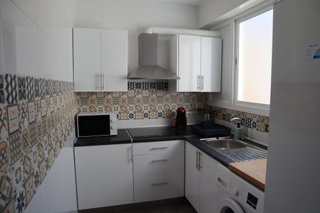 Calle Coimbra, Sevilla, Andalusia 41006 - Photo 3