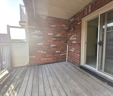 For Lease - 5289 Major Mackenzie Drive, Markham, Ontario - Photo 2