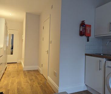 Studio Flat, Crouch End, N8 - Photo 3