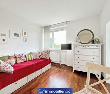 Charmante, vollmöblierte Wohnung mit Küche - Photo 1