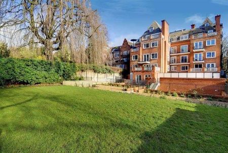 Hampstead Heights, Fitzjohns Avenue, Hampstead, NW3 - Photo 3