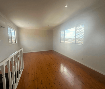 Spacious 4-Bedroom Family Home | Pool, Garage & Great Location - Photo 6