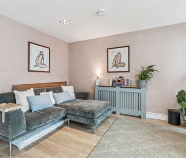 3 Bed End Terrace, Birchfield Drive, G14 - Photo 2