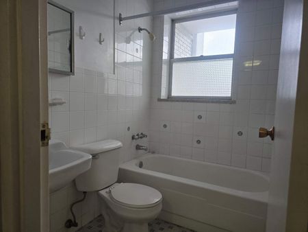 For Lease - 2095 Prospect Street Unit# 108, Burlington, Ontario - Photo 2