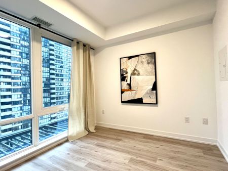 For Lease - 395 Square One Drive Unit# 709, Mississauga, Ontario - Photo 4