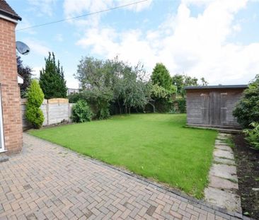Styal Road, Heald Green - Photo 3