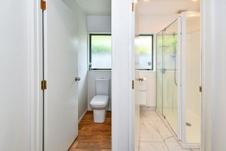 Modern, Tidy & Perfectly Positioned - Photo 3