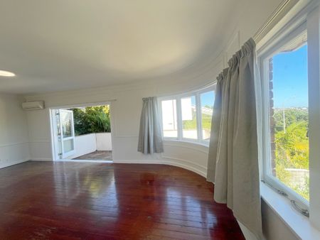 Orakei sunny cozy 3 bedroom house - Photo 4