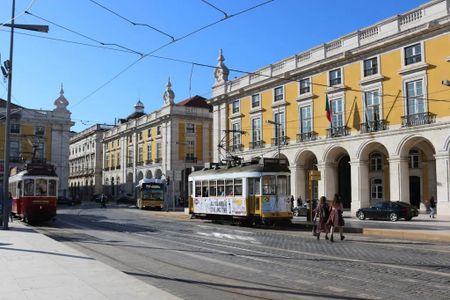 Rua dos Remédios, Lisbon, Lisbon 1100-450 - Photo 5