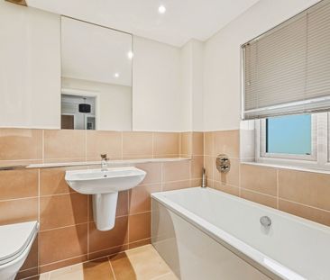 Lankester Close, CM22, Bishop'S Stortford - Photo 1