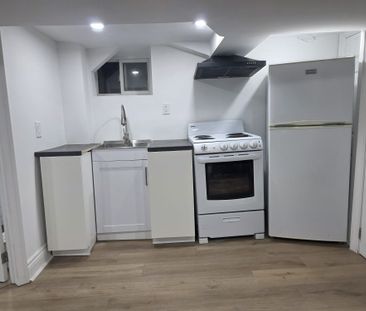 For Lease - 6564 Level Avenue Unit# Basement, Niagara Falls, Ontario - Photo 1