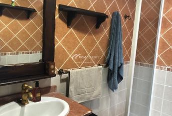 Chalet adosado · Alquiler a largo plazo ·