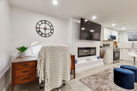 For Lease - 67 Hobbs Drive Unit# Bsmt, Clarington, Ontario - Photo 2