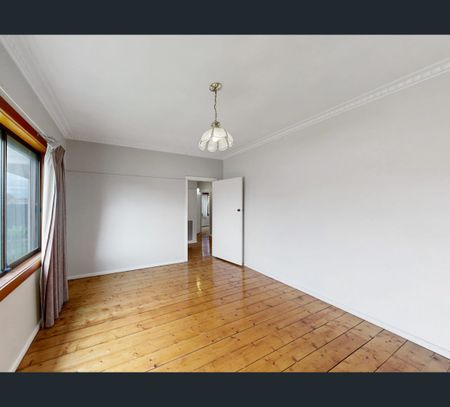 57 West St, Hadfield, Vic 3046 - Photo 3