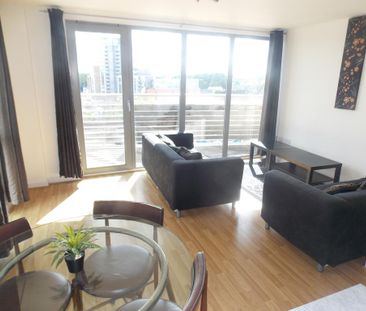 2 bedroom apartment to rent - Photo 4