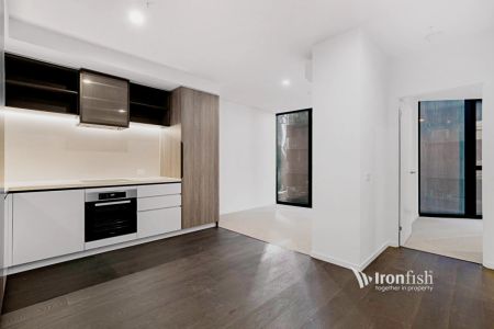 3 Bed, 2 Bath - Photo 5