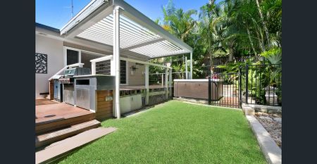 Ultimate Family Entertainer - Photo 4