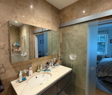 3 bedroom flat to rent - Photo 6
